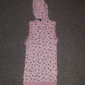 Skull sleeveless shirt